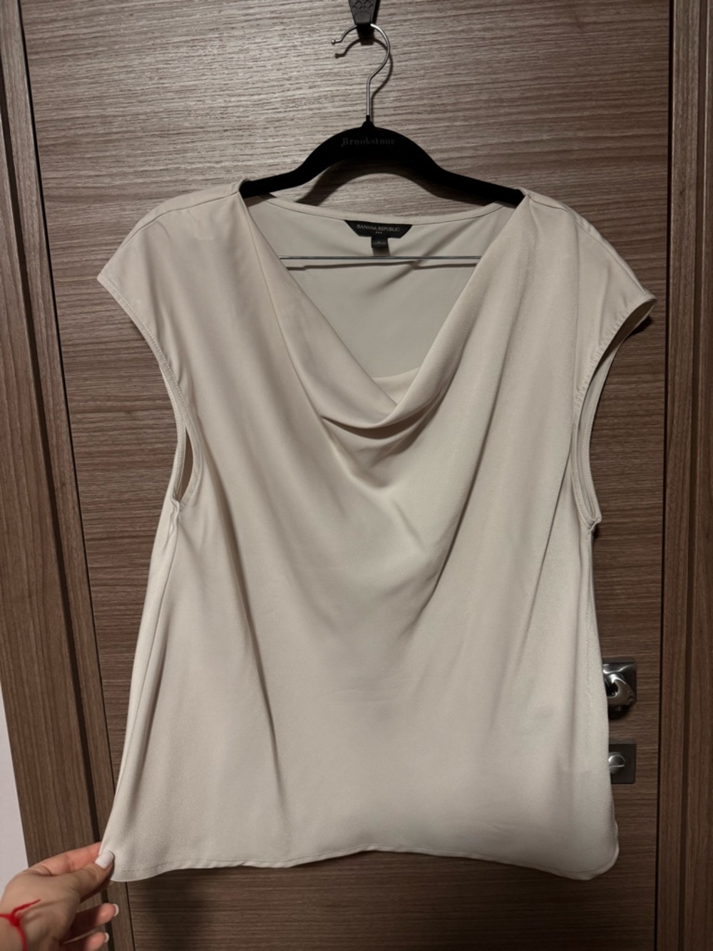 Banana Republic Cream Cowl Neck Sleeveless Top